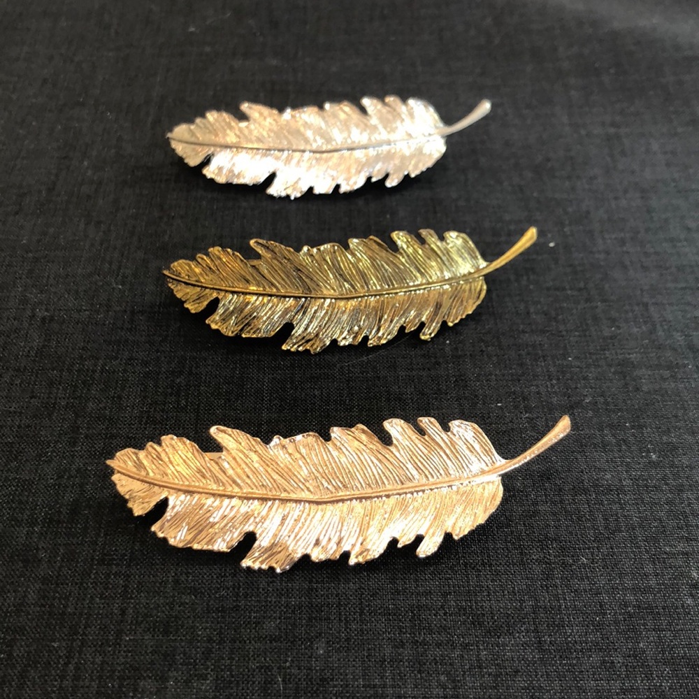 Leaf hair clips